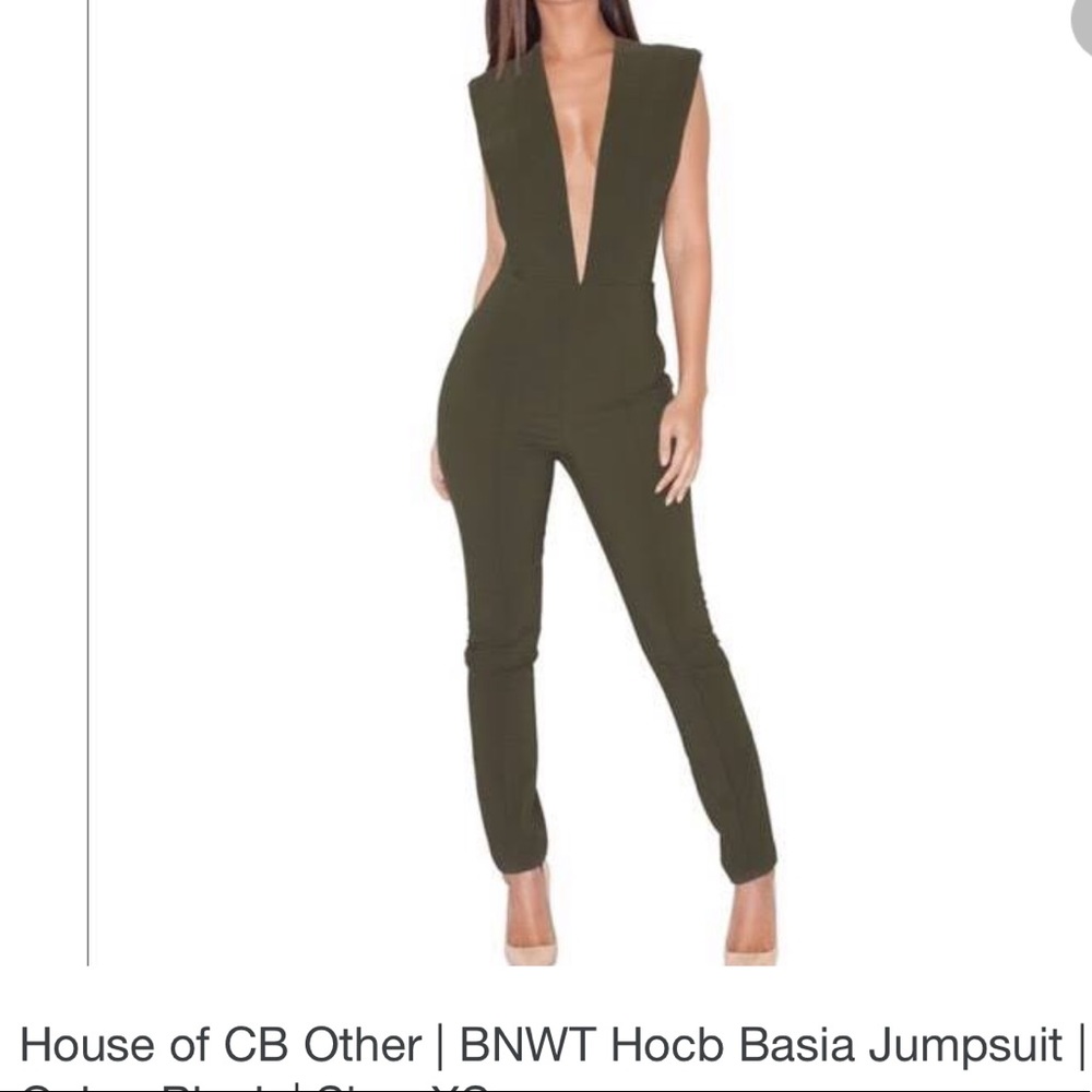 💚Never worn house of CB jumpsuit 💚